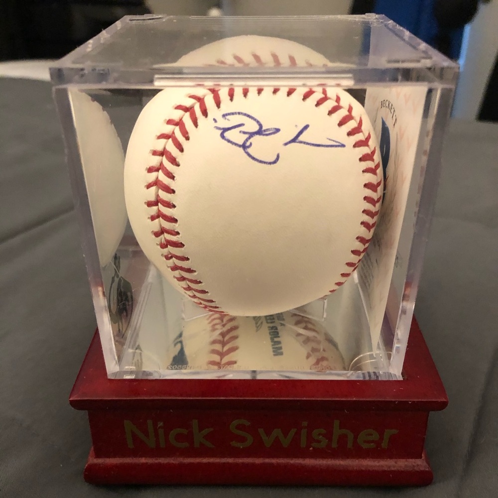 Nick Swisher Authethic Signature Ball